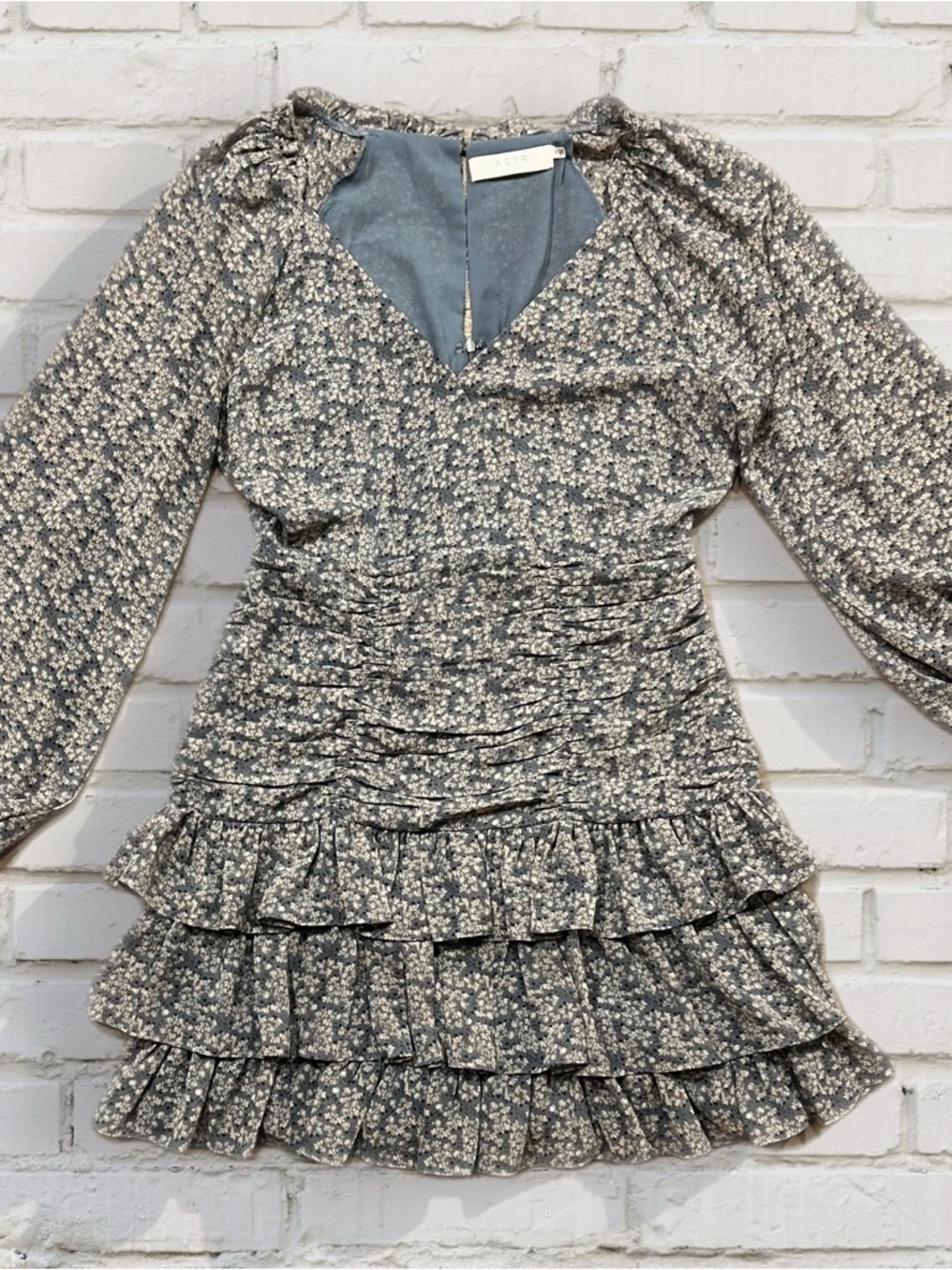 ASTR the Label Floral Tiered Mini Dress Size L